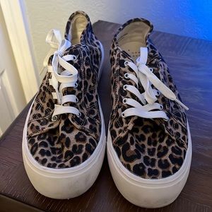 A New Day Taryn Platform Sneakers.